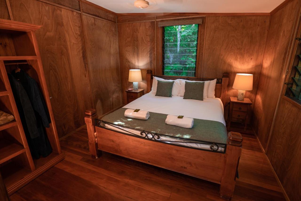 Whispering Valley Cottage Retreat Малени Екстериор снимка