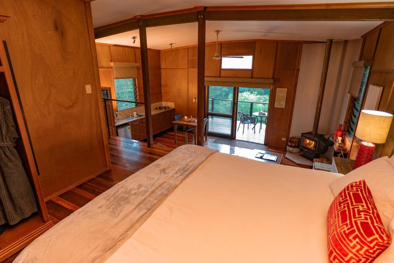 Whispering Valley Cottage Retreat Малени Екстериор снимка