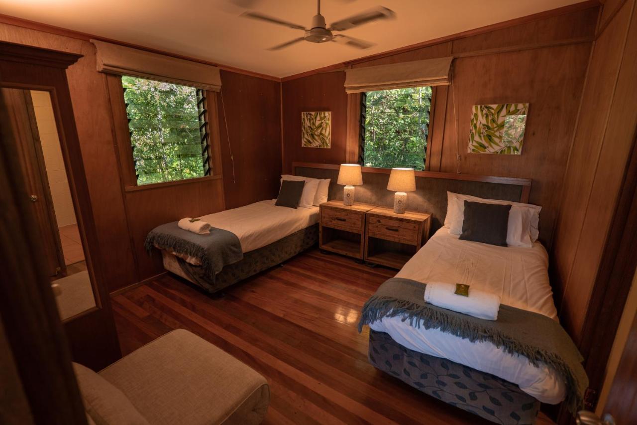 Whispering Valley Cottage Retreat Малени Екстериор снимка